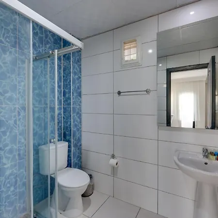 Sapphire Club Hotel 4*