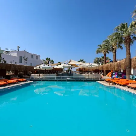 Sapphire Club Отель 4*